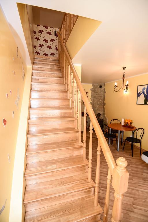 Yzzi Apartment พาลังกา ภายนอก รูปภาพ